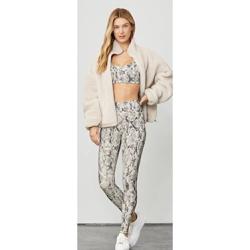 Alo Yoga  Y HIGH-WAIST SNAKESKIN VAPOR LEGGING - Size XS NWOT